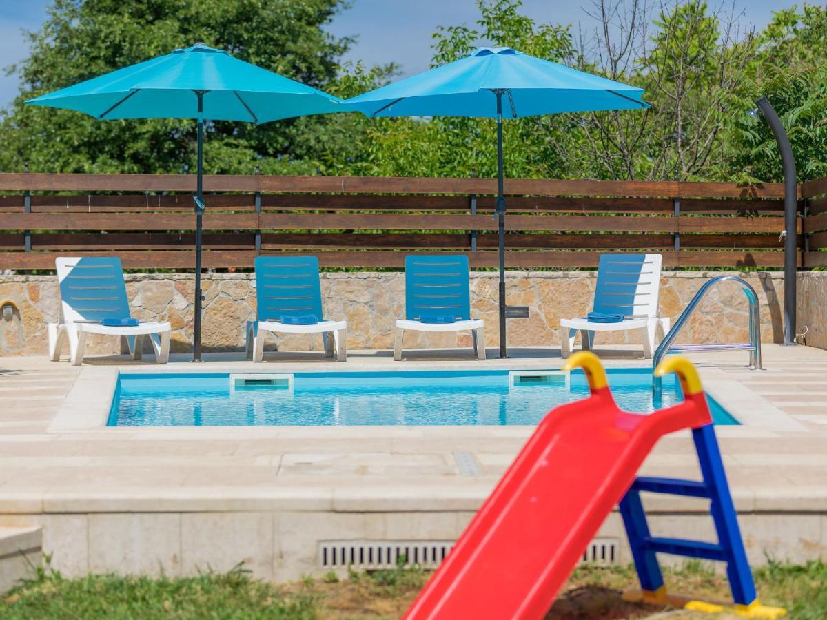 Holiday Home Nikolina - Roj412 By Interhome Sveti Petar u Sumi Екстериор снимка