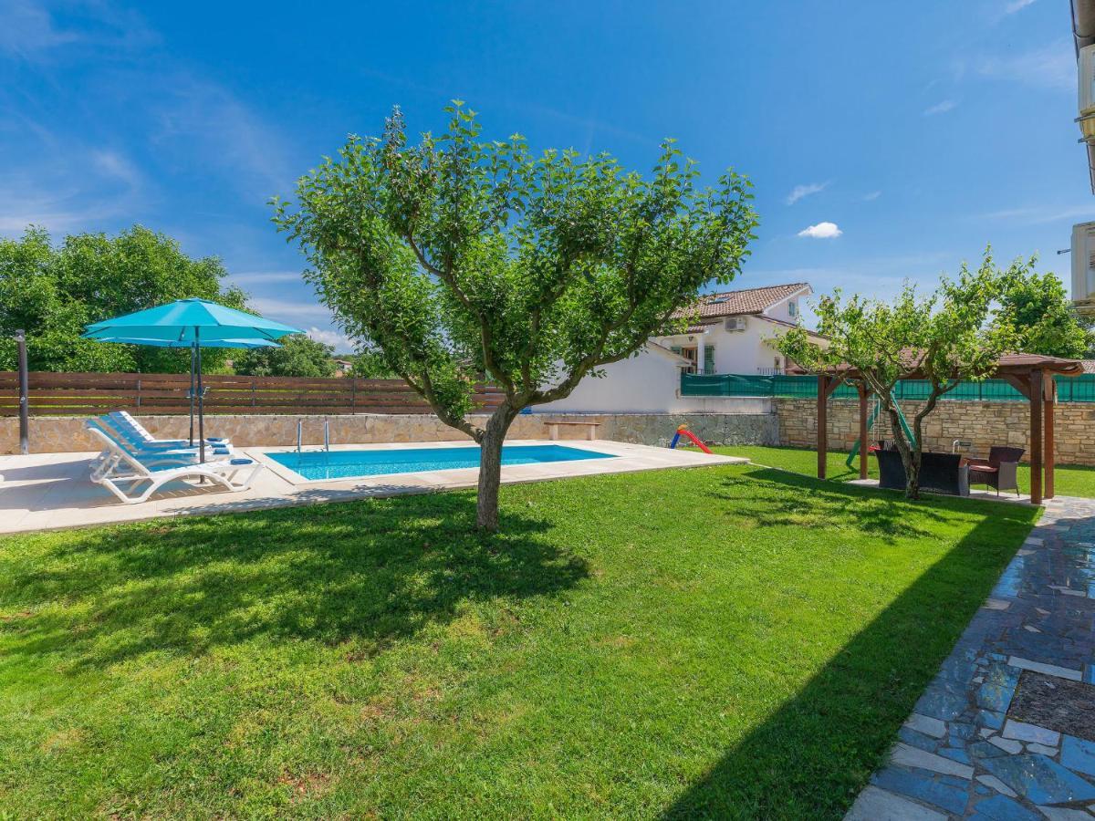 Holiday Home Nikolina - Roj412 By Interhome Sveti Petar u Sumi Екстериор снимка