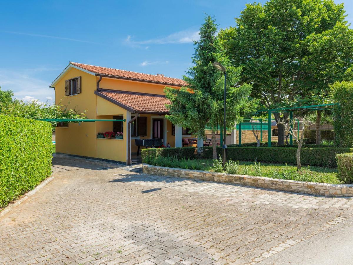 Holiday Home Nikolina - Roj412 By Interhome Sveti Petar u Sumi Екстериор снимка