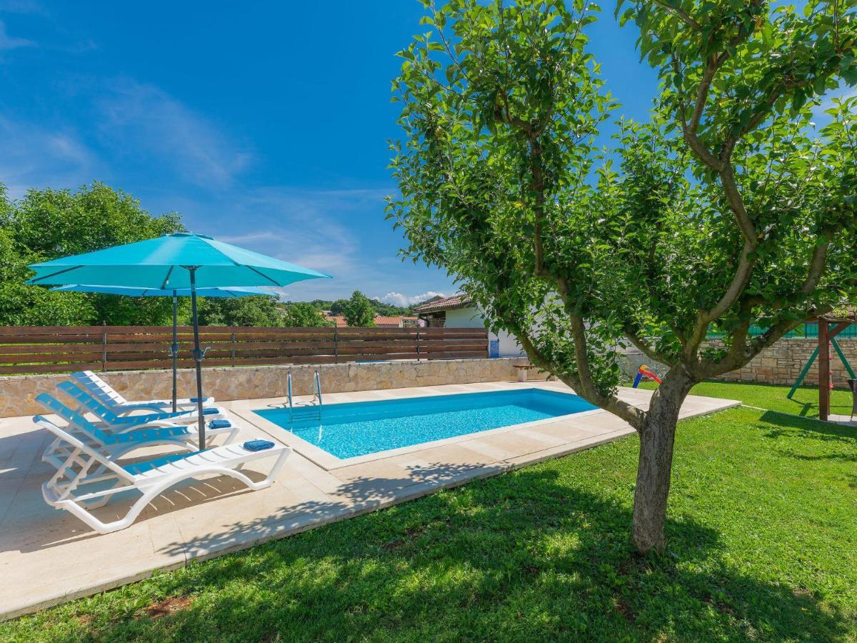 Holiday Home Nikolina - Roj412 By Interhome Sveti Petar u Sumi Екстериор снимка